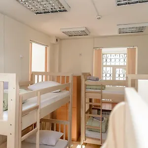 Globus Lipki Hostel